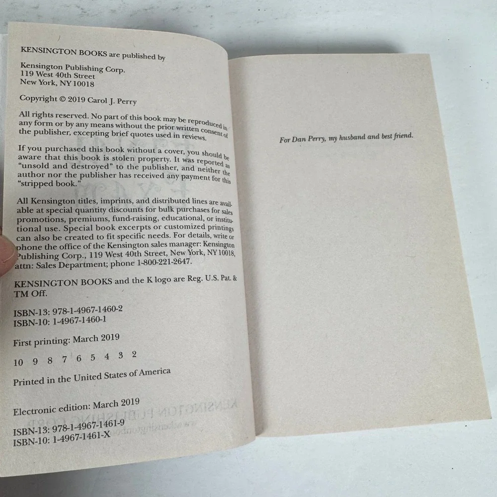 Final Exam Carol J. Perry 2019 First Printing Witch‎ City Mystery Kensington